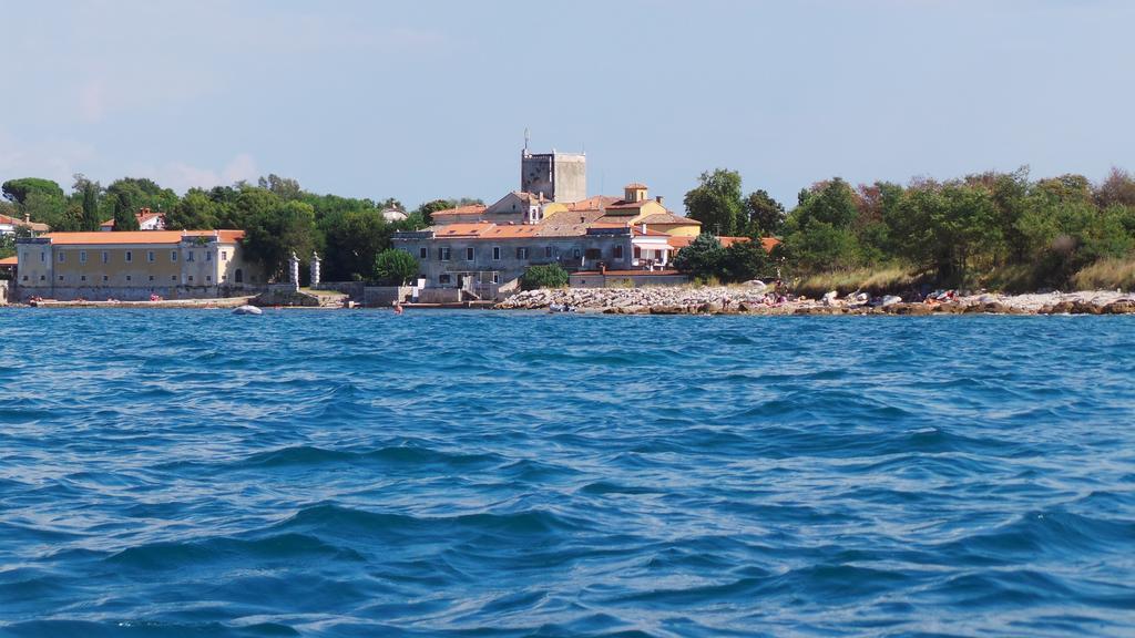 Apartments Henc Novigrad  Екстер'єр фото