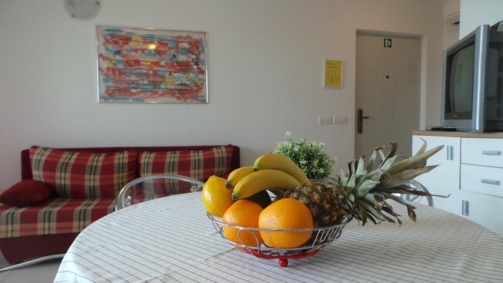 Apartments Henc Novigrad  Номер фото